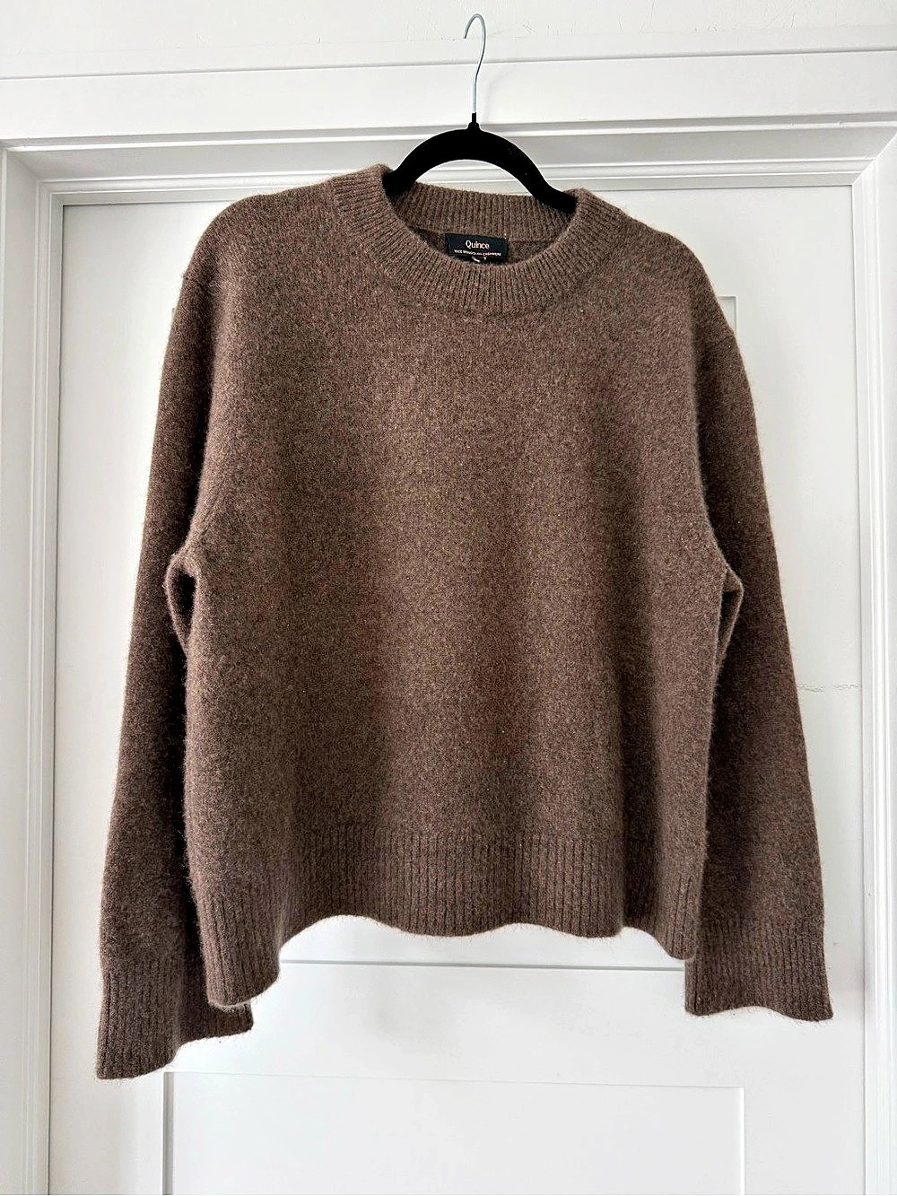Quince Luxe Mongolian Cashmere Crewneck Sweater, Brown, Size Large - Picture 6 of 9